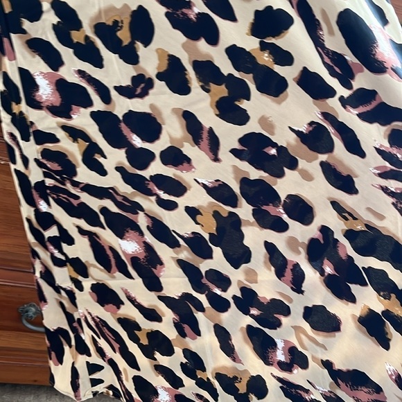 Jardin by Macris Women’s Tan And black Leopard Print Midi Skirt Size Medium NEW - Picture 4 of 8